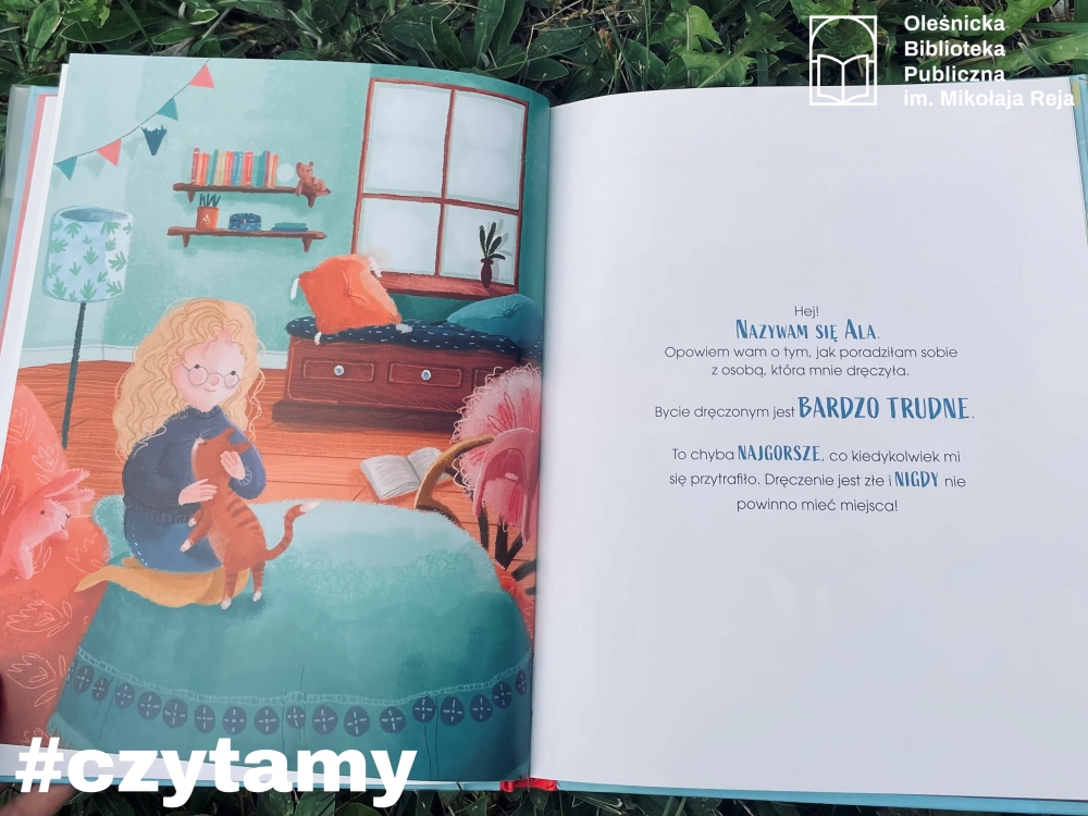 Wnętrze książki „Nie dręcz mnie. Jak poradziłam sobie z prześladowaniem” Wnętrze książki „Nie dręcz mnie. Jak poradziłam sobie z prześladowaniem”