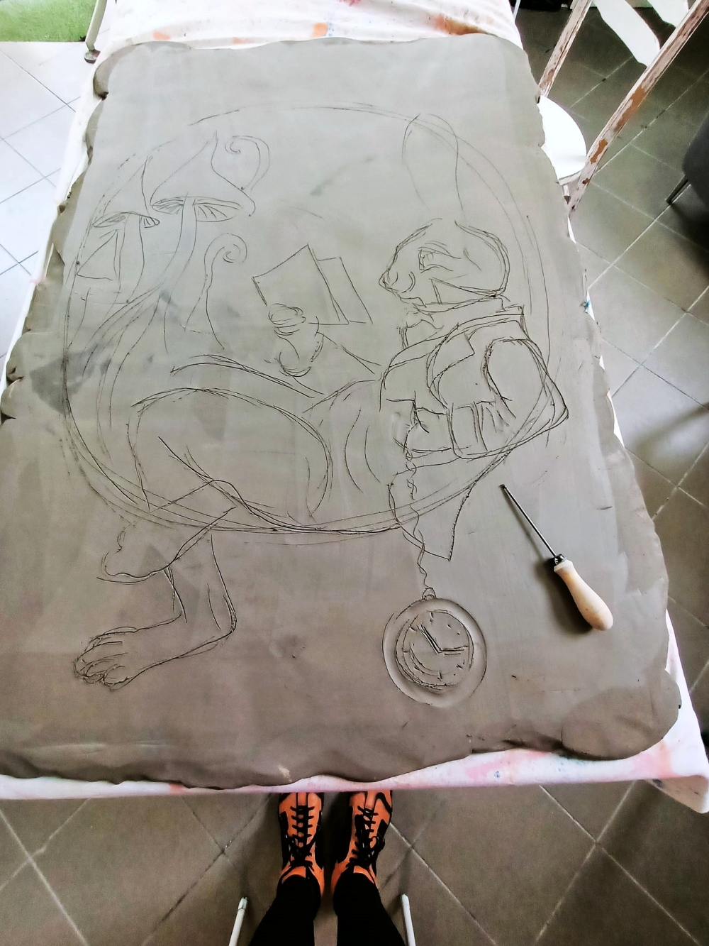 Proces tworzenia płaskorzeźby królika na elewację biblioteki