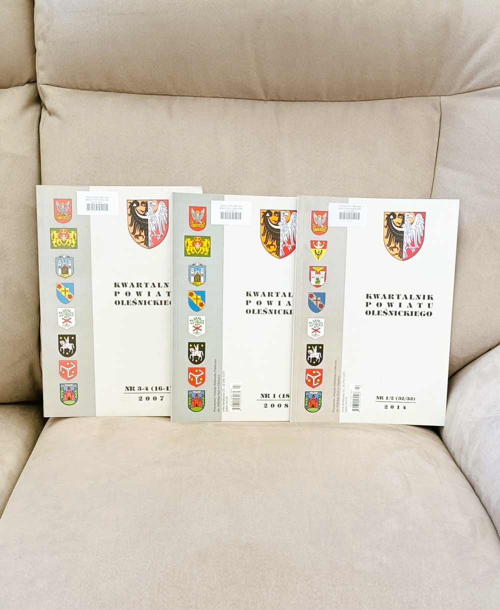 Książki o Oleśnicy w zbiorach bibliotecznej Czytelni Książki o Oleśnicy w zbiorach bibliotecznej Czytelni