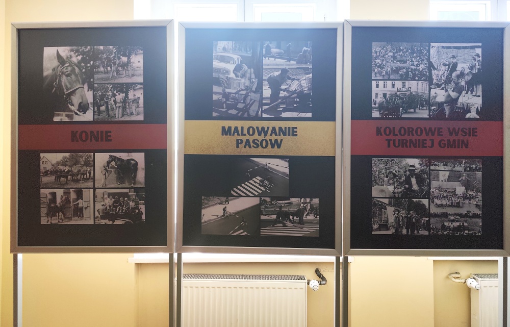 Plansze wystawy "Oleśnica (1975-1980) w fotografii Bogdana Kuczmańskiego