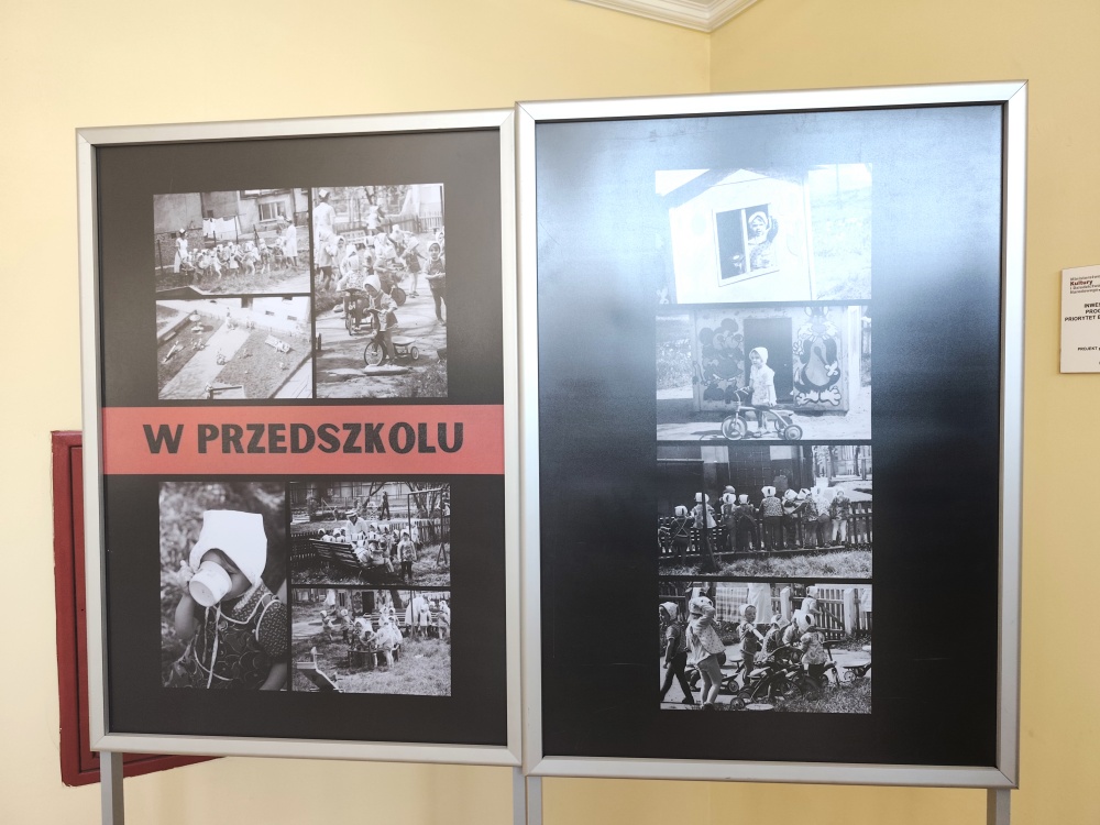 Plansze wystawy "Oleśnica (1975-1980) w fotografii Bogdana Kuczmańskiego Plansze wystawy "Oleśnica (1975-1980) w fotografii Bogdana Kuczmańskiego