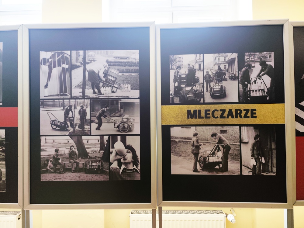 Plansze wystawy "Oleśnica (1975-1980) w fotografii Bogdana Kuczmańskiego Plansze wystawy "Oleśnica (1975-1980) w fotografii Bogdana Kuczmańskiego