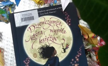 Oleśnicka Biblioteka poleca "Książka na weekend"