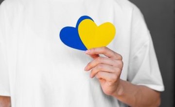 Дорогі друзі! Шановні українці та їх польські знайомі! Шановне панство!