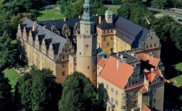 Zapraszamy do biblioteki po "Zamek w Oleśnicy"