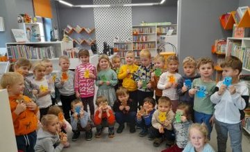 Tak było na zajęciach bibliotecznych dla Małych Odkrywców i "Żabek" z Przedszkola nr 6