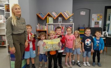 Pani leśnik z Nadleśnictwa gościem podczas kolejnego dnia w Tygodniu Czytania Dzieciom!