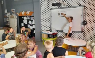"Lisi Zakątek" przedstawia leśnych mieszkańców