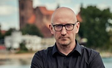 Robert Małecki gościem oleśnickiej biblioteki!