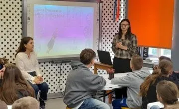 "Zobaczyć niewidoczne" - warsztaty czytelnicze dla uczniów