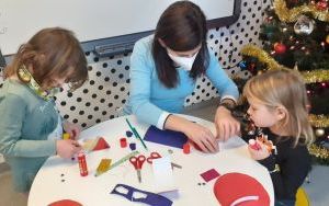 Uczestnicy zajęć w ramach Klubu Książkowych Jeżyków