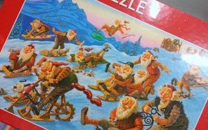 Prezenty świąteczne nadesłane z Islandii do Oleśnicy w ramach projektu "Listy do Mikołaja Reja"