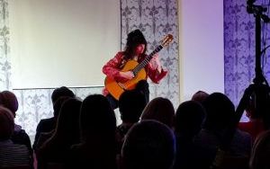 Fotorelacja z recitalu gitarowego Anny Pietrzak