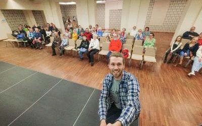 Spotkanie z Michałem Brezdeniem - "Nowa Zelandia - raj dla podróżnika?"