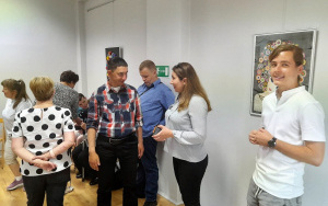Fotorelacja z wernisażu wystawy Środowiskowego Domu Samopomocy w Oleśnicy
