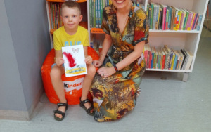 Fotorelacja z wakacyjnych zajęć z Ciocią Kicią w Bibliotece "Pod Sową"