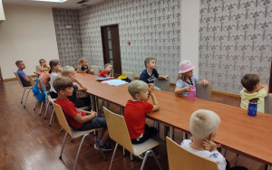 Fotorelacja z zajęć wakacyjnych "Rowerem bezpiecznie do biblioteki"