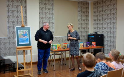 Fotorelacja ze spotkania autorskiego z Marcinem Pałaszem
