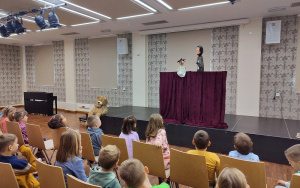 Fotorelacja z obchodów Światowego Dnia Pluszowego Misia w bibliotece