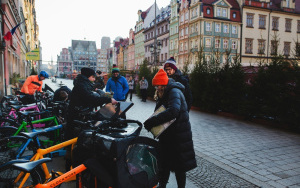 Uczestnicy drugiej edycji akcji "Wyjątkowa dostawa"