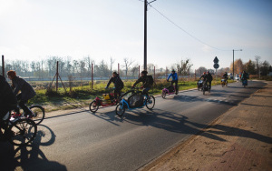 Uczestnicy drugiej edycji akcji "Wyjątkowa dostawa" (2)