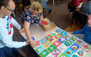 Fotorelacja z odbioru kartek w ramach drugiej edycji akcji "Listy do Mikołaja Reja"