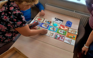 Fotorelacja z odbioru kartek w ramach drugiej edycji akcji "Listy do Mikołaja Reja"