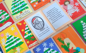 Fotorelacja z odbioru kartek w ramach drugiej edycji akcji "Listy do Mikołaja Reja"