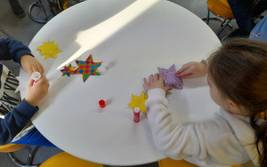 Fotorelacja z wizyty grupy "Zajączki" w Bibliotece "Pod Sową"