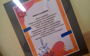 Wystawa poświęcona Wisławie Szymborskiej w oleśnickiej bibliotece