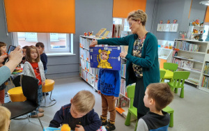 Fotorelacja z wizyty grupy "Krasnale" w Bibliotece "Pod Sową" 