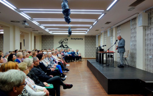 Spotkanie autorskie słuchaczy UTW z Janem Węglowskim