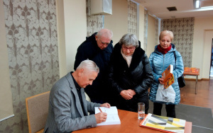 Spotkanie autorskie słuchaczy UTW z Janem Węglowskim