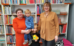 Uczestnicy zajęć w ramach Klubu Książkowych Jeżyków