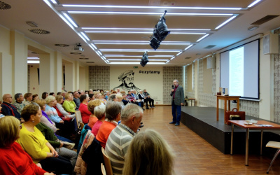 Spotkanie autorskie słuchaczy UTW z Julianem Hardym