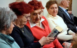 Spotkanie autorskie słuchaczy UTW z Julianem Hardym