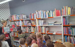 Fotorelacja z lekcji bibliotecznych w Bibliotece "Pod Sową"