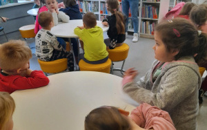 Fotorelacja z lekcji bibliotecznych w Bibliotece "Pod Sową"