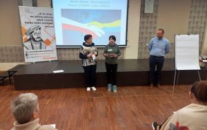 Fotorelacja ze spotkania wolontariuszy i uczestników projektu "Polska dla początkujących i zaawansowanych - podaj dalej"