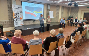 Fotorelacja ze spotkania wolontariuszy i uczestników projektu "Polska dla początkujących i zaawansowanych - podaj dalej"