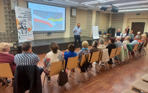 Fotorelacja ze spotkania wolontariuszy i uczestników projektu "Polska dla początkujących i zaawansowanych - podaj dalej"