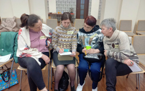 Fotorelacja ze spotkania wolontariuszy i uczestników projektu "Polska dla początkujących i zaawansowanych - podaj dalej"