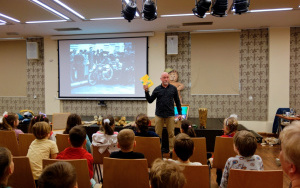 Fotorelacja ze spotkania z Łukaszem Wierzbickim