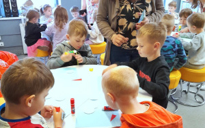 Fotorelacja z wizyty przedszkolaków w Bibliotece "Pod Sową"