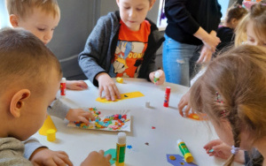 Fotorelacja z wizyty przedszkolaków w Bibliotece "Pod Sową"