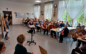 Fotorelacja z zajęć z seniorami z Domu Dziennego Senior+