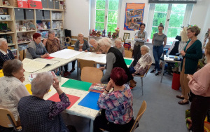 Fotorelacja z zajęć z seniorami z Domu Dziennego Senior+