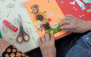 Fotorelacja z zajęć z seniorami z Domu Dziennego Senior+