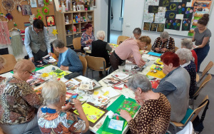 Fotorelacja z zajęć z seniorami z Domu Dziennego Senior+