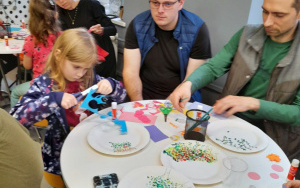 Uczestnicy zajęć w ramach Klubu Książkowych Jeżyków